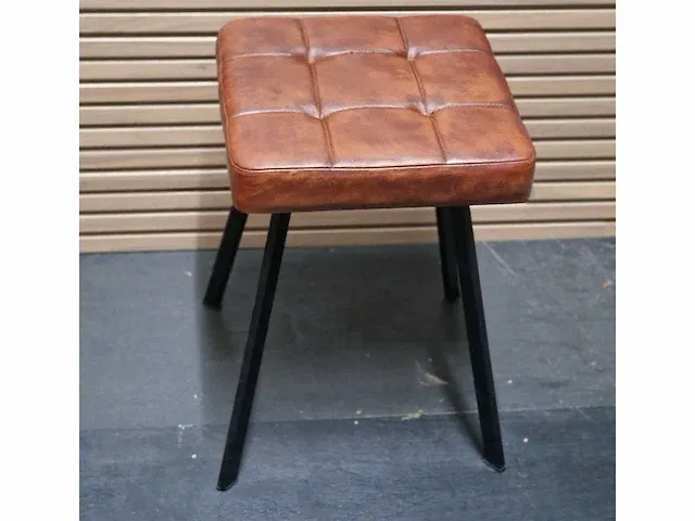 By mooss - kruk - stool (6x) - afbeelding 1 van  5