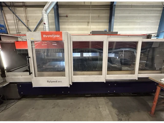 Bystronic byspeed 3015 lasersnijmachine + bytrans transportsysteem - afbeelding 1 van  9