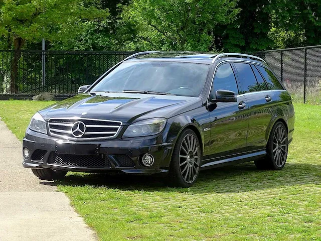 C 63 amg estate (lichte vracht) - afbeelding 1 van  52