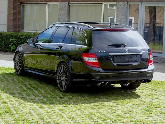 C 63 amg estate (lichte vracht) - afbeelding 23 van  52