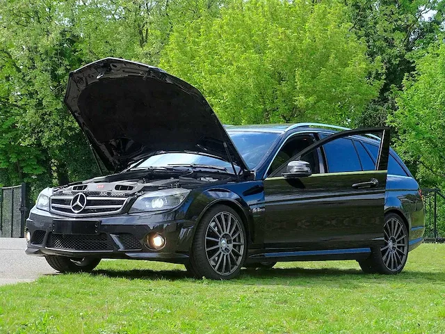 C 63 amg estate (lichte vracht) - afbeelding 39 van  52