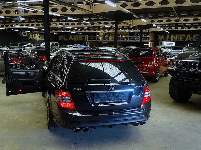 C 63 amg estate (lichte vracht) - afbeelding 46 van  52