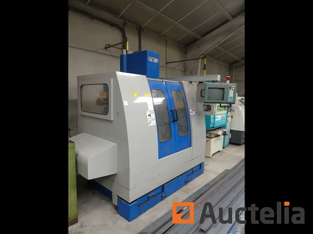 C-tek km-80d cnc verticale freesmachine - afbeelding 1 van  16