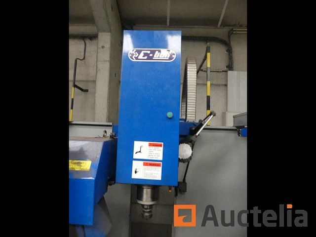 C-tek km-80d cnc verticale freesmachine - afbeelding 6 van  16