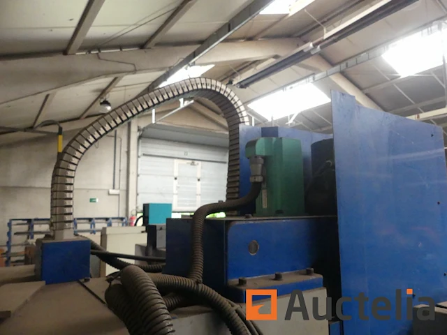 C-tek km-80d cnc verticale freesmachine - afbeelding 7 van  16
