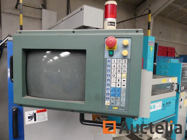 C-tek km-80d cnc verticale freesmachine - afbeelding 8 van  16