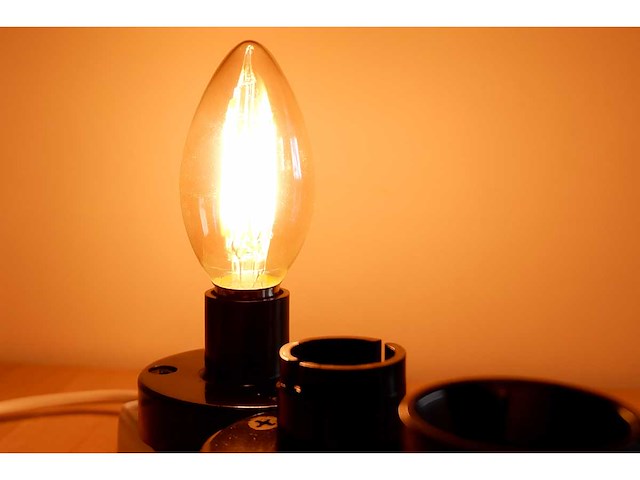 C35 led- filament lamp – 6w – e14 – dimbaar – 2700k – warm wit (x50) - afbeelding 1 van  3