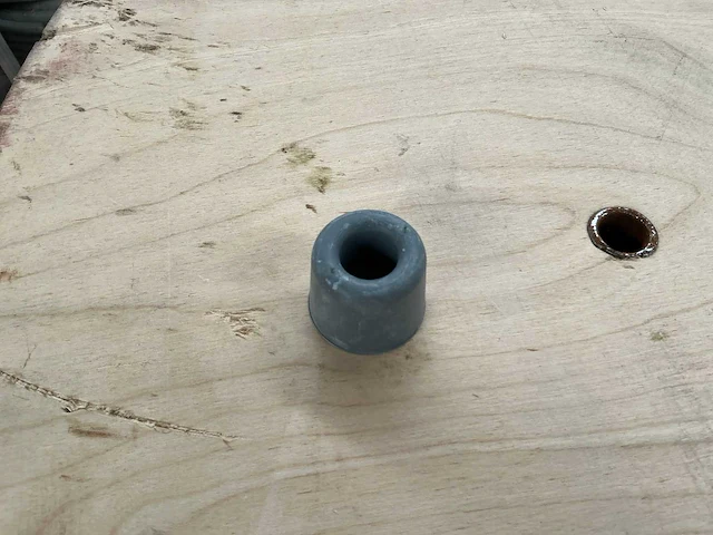 Ca. 1000 rubberen voetsteuntjes - afbeelding 2 van  5