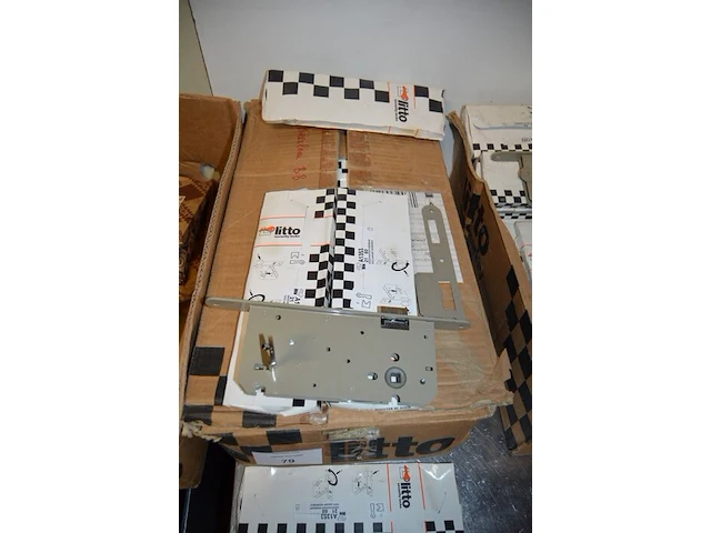 Ca. 103 binnenwerken voor deuren - afbeelding 2 van  7
