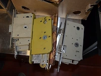 Ca. 103 binnenwerken voor deuren - afbeelding 6 van  7