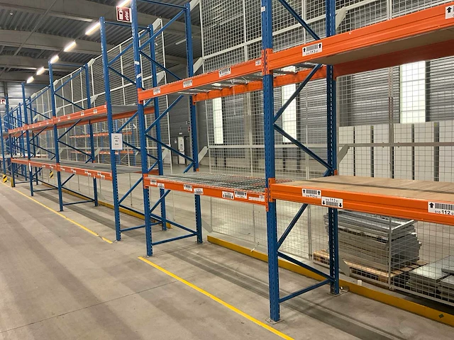Ca. 11m stow palletstellingen met achterwand - afbeelding 18 van  22