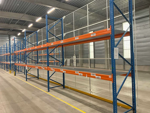 Ca. 11m stow palletstellingen met achterwand - afbeelding 1 van  22