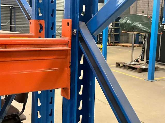 Ca. 11m stow palletstellingen met achterwand - afbeelding 7 van  22