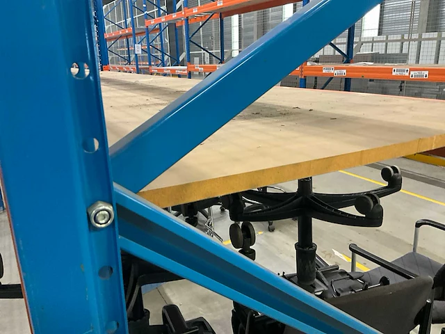 Ca. 11m stow palletstellingen met achterwand - afbeelding 9 van  22