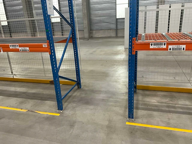 Ca. 12,3m stow palletstellingen met achterwand - afbeelding 14 van  24