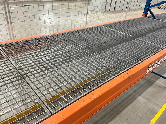 Ca. 12,3m stow palletstellingen met achterwand - afbeelding 18 van  24