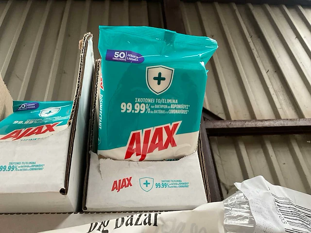 Ca. 150 dozen reinigingsdoeken ajax - afbeelding 1 van  4