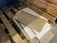 Ca. 17 m2 diverse keramische tegels (29x59) - afbeelding 4 van  6