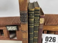 Ca 1870 vier boeken in leer thema geschiedennis - afbeelding 1 van  5
