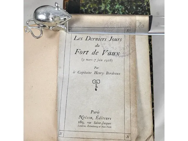 Ca 1870 vier boeken in leer thema geschiedennis - afbeelding 2 van  5