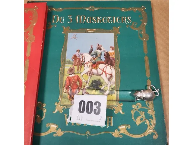 Ca 1940 chocolats victoria de 3 musketiers 2 volumes - afbeelding 4 van  11