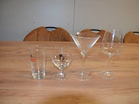 Ca. 20 wijn- en champagneglazen , ca. 98 wijn- champagne- en borrelglazen , ca. 22 bierglazen (12,15,22) - afbeelding 3 van  11