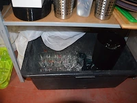 Ca. 20 wijn- en champagneglazen , ca. 98 wijn- champagne- en borrelglazen , ca. 22 bierglazen (12,15,22) - afbeelding 8 van  11