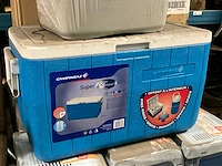 Ca 23 diverse kunststof koelboxen - afbeelding 2 van  6