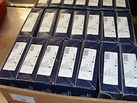 Ca. 25 raamklinken hoppe, ca. 60 plaatjes voor deurklinken - afbeelding 2 van  8