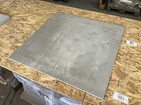 Ca. 29m2 keramische tegels lafaenza ego 90b(90x90cm) - afbeelding 1 van  6