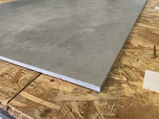 Ca. 29m2 keramische tegels lafaenza ego 90b(90x90cm) - afbeelding 3 van  6