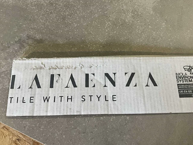 Ca. 29m2 keramische tegels lafaenza ego 90b(90x90cm) - afbeelding 4 van  6