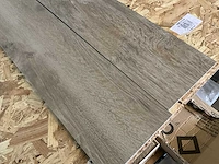 Ca. 32.5m2 keramische tegels cisa blendwood (20x120cm) - afbeelding 2 van  6