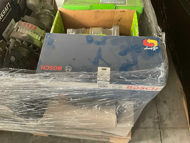 Ca. 35 diverse startmotoren valeo/bosch/everkraft/mahle - afbeelding 10 van  17