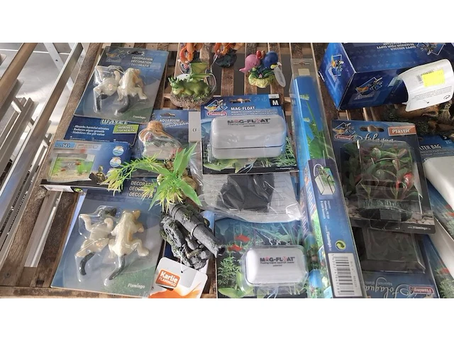 Ca 35st aquarium accessoires - afbeelding 2 van  4