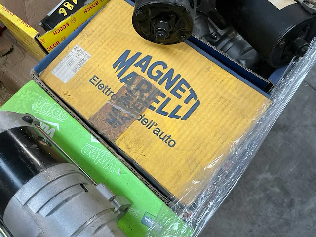 Ca. 40 diverse startmotoren - afbeelding 4 van  24