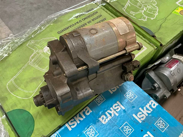 Ca. 40 diverse startmotoren - afbeelding 18 van  24
