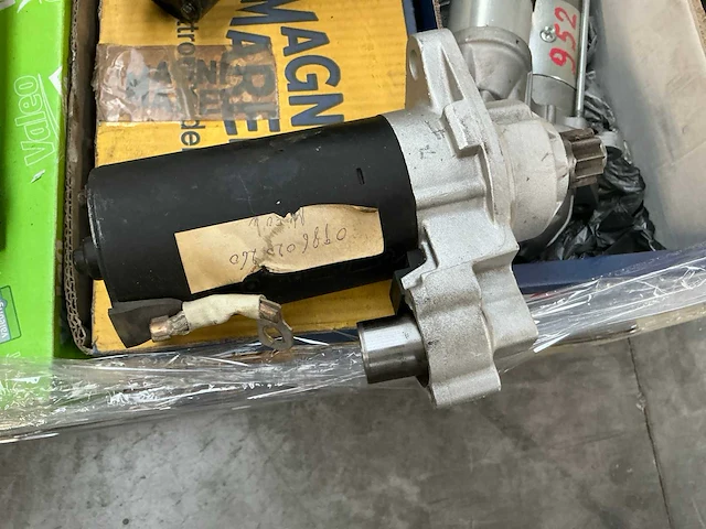 Ca. 40 diverse startmotoren - afbeelding 23 van  24