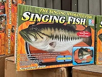 Ca. 400x animated singing fish + diversen - afbeelding 1 van  5