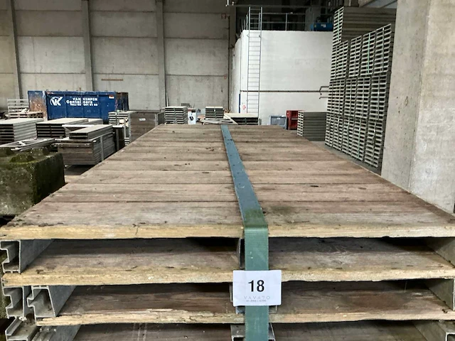 Ca. 45 diverse vloerpanelen - afbeelding 15 van  16