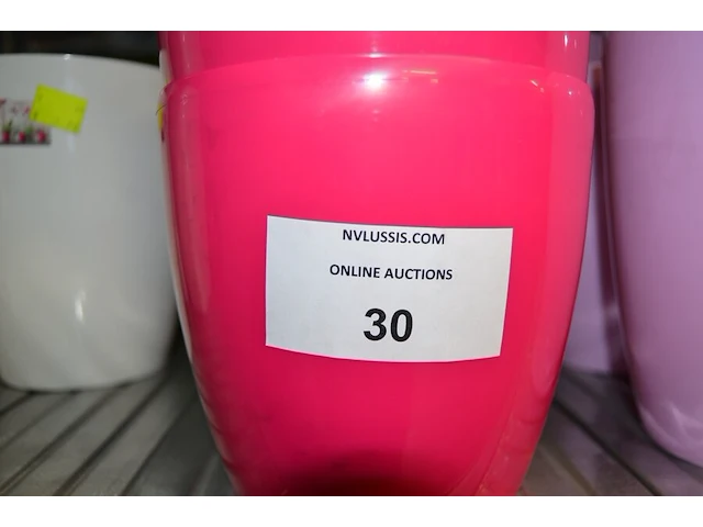 Ca 50 diverse bloempot in diverse kleuren - afbeelding 3 van  8