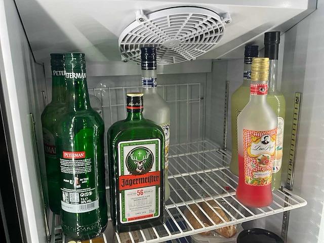 Ca 50 flessen diverse geestrijke drank - afbeelding 6 van  14