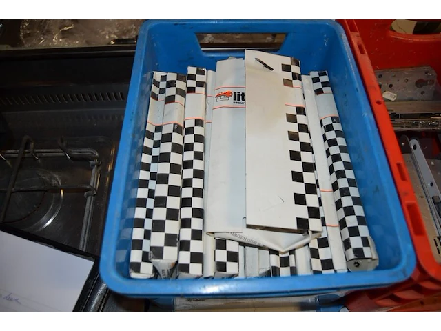 Ca. 55 binnenwerken voor deuren - afbeelding 3 van  6