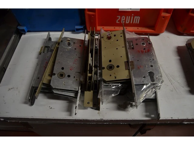 Ca. 55 binnenwerken voor deuren - afbeelding 5 van  6