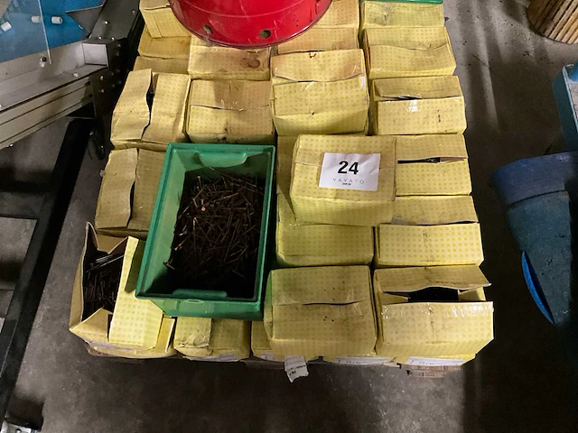 Ca. 56 dozen nagels pgb - afbeelding 2 van  8