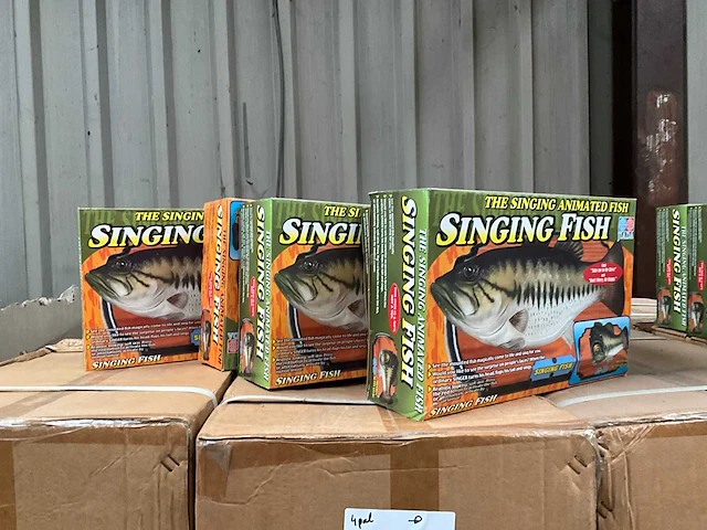 Ca. 590x animated singing fish - afbeelding 2 van  4