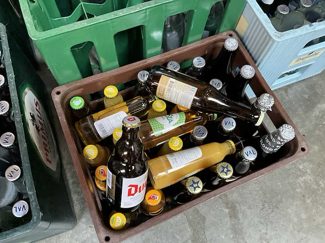 Ca.100 flessen diverse drank - afbeelding 5 van  9