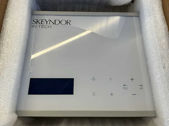 Cabine apparaat skeyndor mesoinfusion tt15 voor mesotherapie - afbeelding 1 van  6
