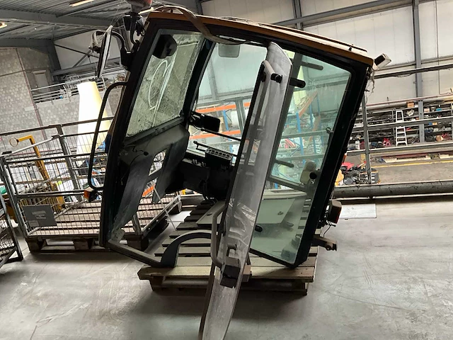Cabine voor knikmops 250 - afbeelding 2 van  7