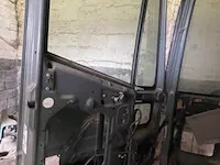 Cabine vrachtwagen iveco - afbeelding 4 van  5